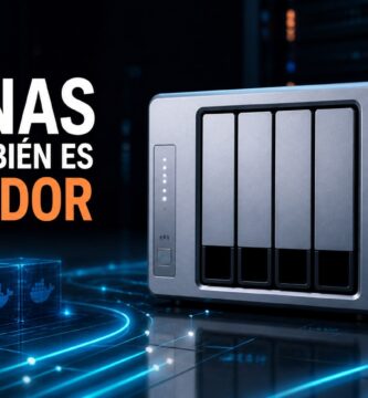 NAS de cuatro bahías y contenedores con el texto también es servidor