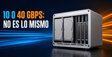 DAS híbrido con dos discos SATA y tres NVMe comparando 10 y 40 Gbps