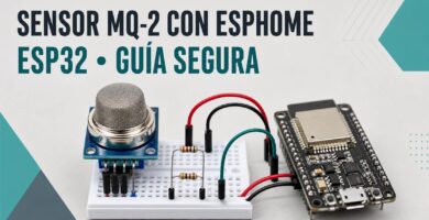 Sensor MQ-2 conectado mediante un divisor de tensión a un ESP32 con ESPHome